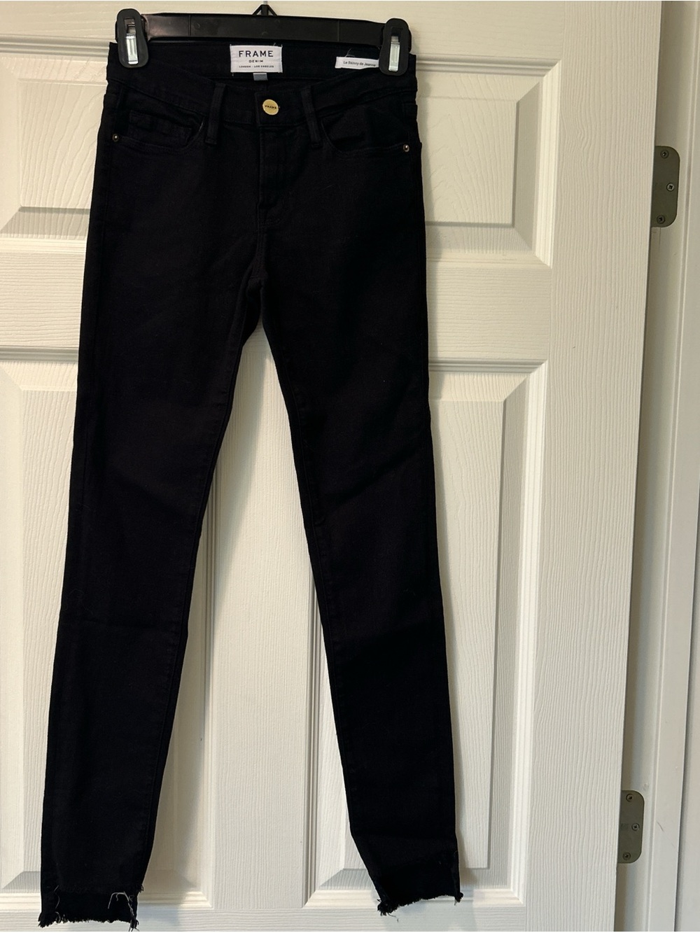 Frame Denim Petite High-Rise Black Skinny Jeans